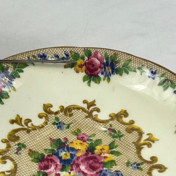 Paragon Minuet Bone China Teacup & Saucer Floral Gold Trim England Vintage - Picture 13 of 14